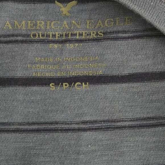 Men's Size Small American Eagle Outfitters Blue Stripped Short Sleeve Pullover - Picture 4 of 9